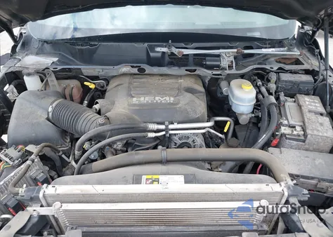 2018 Ram 2500 Slt 4X4 6'4 Box из США, поврежденный, VIN 3C6UR5DJ3JG343719